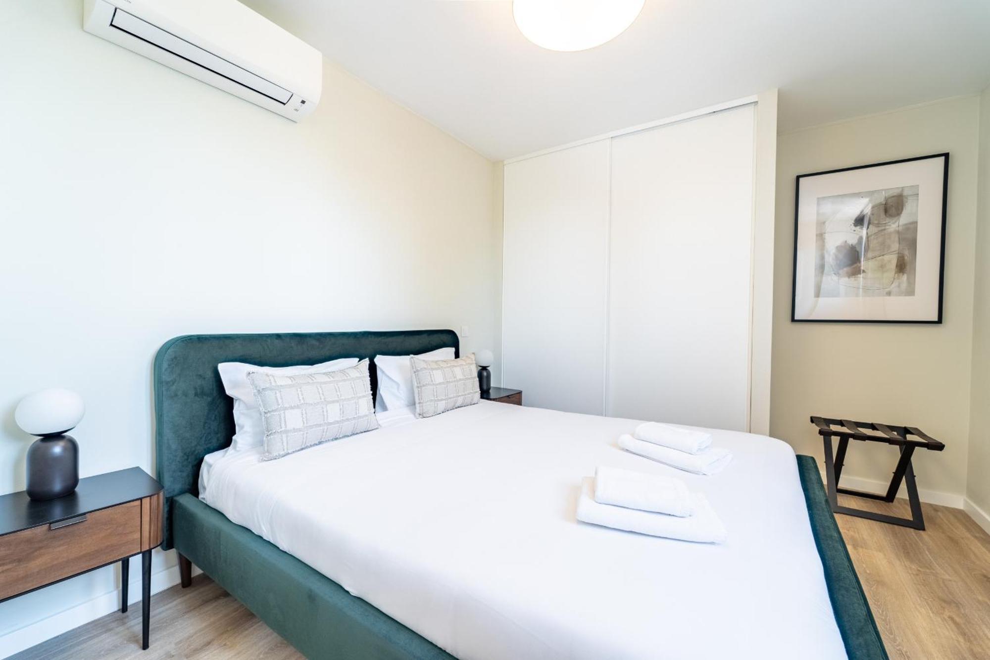 On The Square Flat - City Center By House And People Braga Extérieur photo